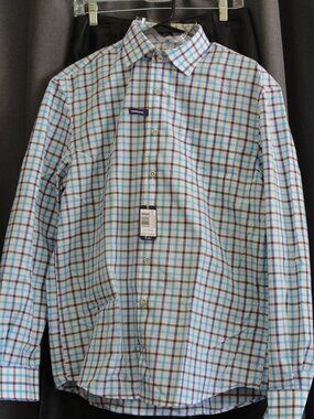 Johnnie-O Hangin’ Out Long Sleeve Casual Button Down Shirt